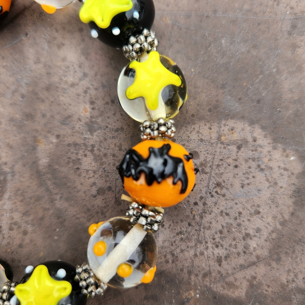 Hallmark Halloween Bracelet - Picture 3 of 4